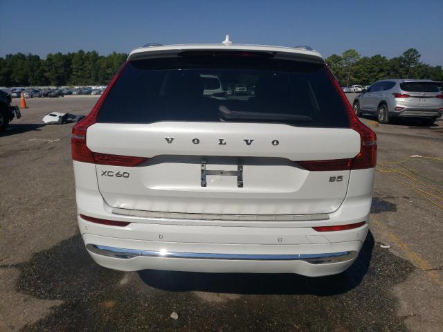 VOLVO XC60 B5 IN 2022 VIN YV4L12DL5N1033309