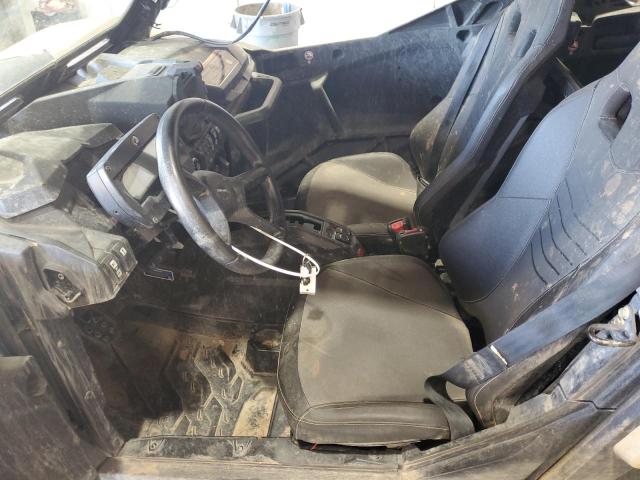 CAN-AM COMMNDR XT 2024