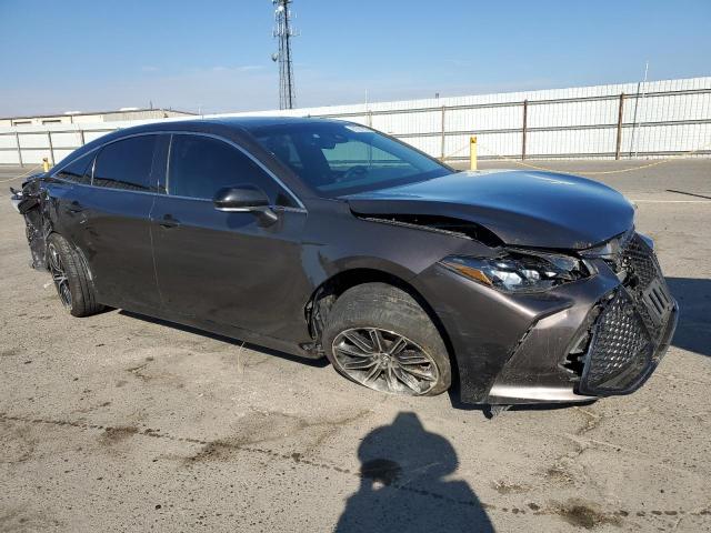 Фото 4 - TOYOTA AVALON