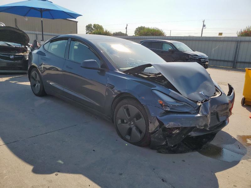 Фото 4 - TESLA MODEL 3