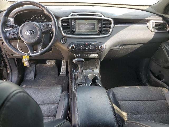 Фото 8 - KIA SORENTO