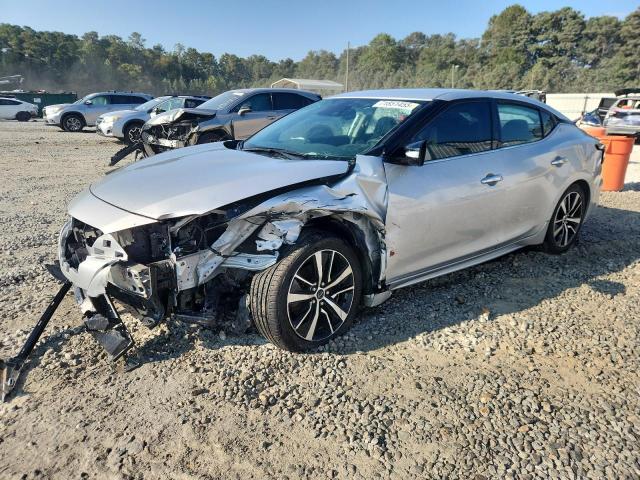 Фото 1 - NISSAN MAXIMA