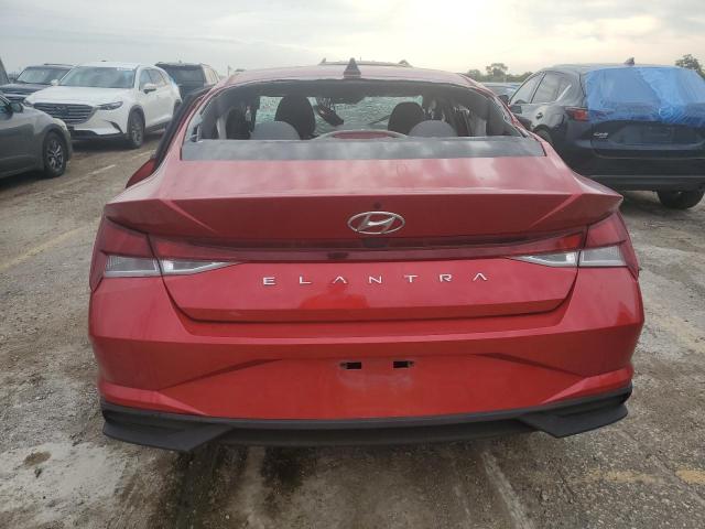 Фото 6 - HYUNDAI ELANTRA