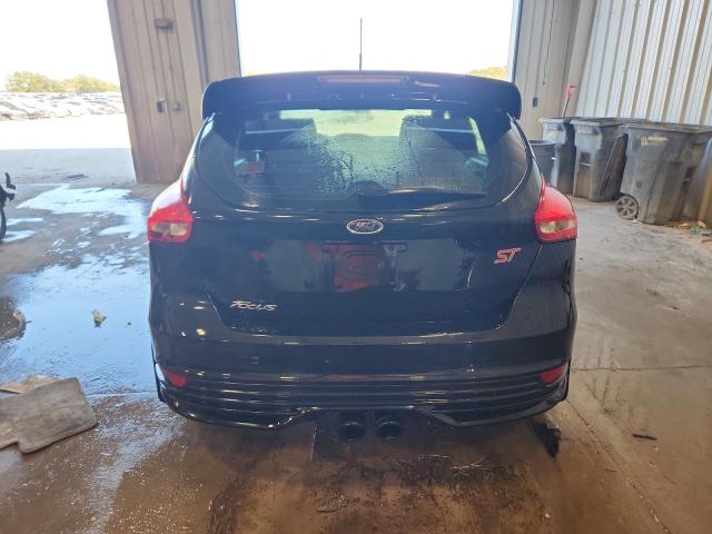 Фото 6 - FORD FOCUS