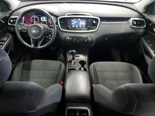 Фото 8 - KIA SORENTO