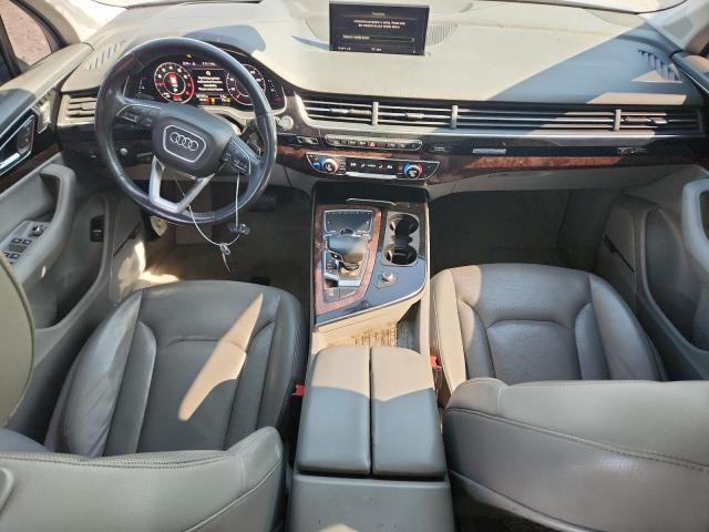 Фото 8 - AUDI Q7