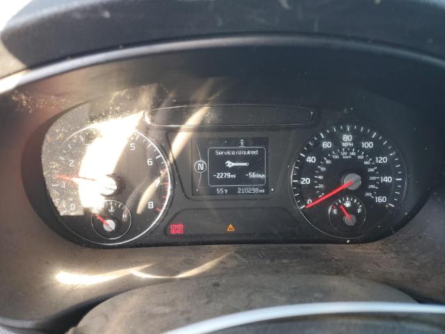 Фото 9 - KIA SORENTO