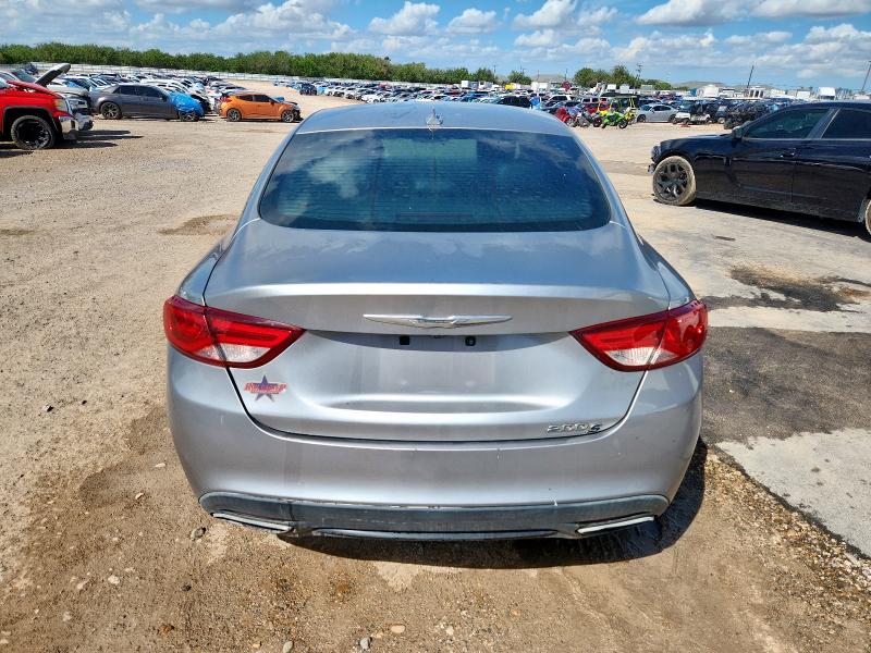 Фото 6 - CHRYSLER 200