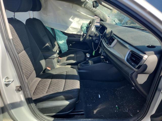 Фото 7 - KIA RIO