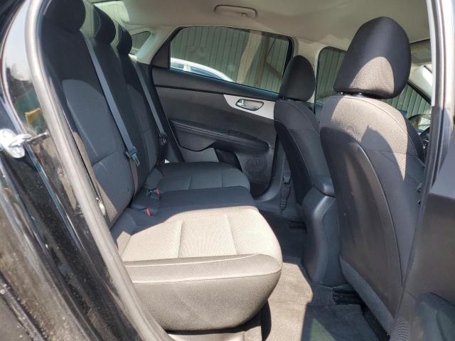 Фото 10 - KIA FORTE