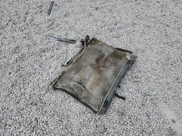 Фото 12 - CHEVROLET COLORADO