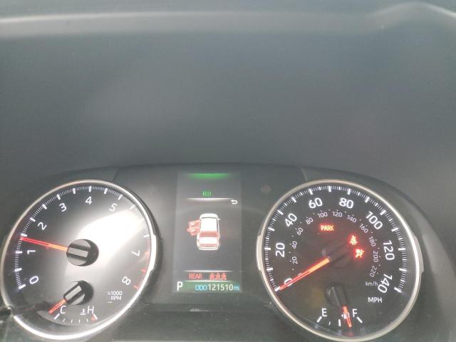 Фото 9 - TOYOTA RAV4