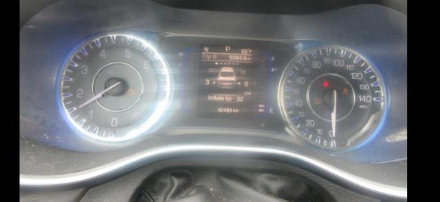 Фото 9 - CHRYSLER 200