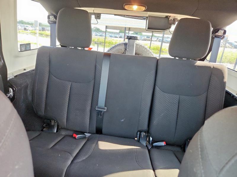 Фото 10 - JEEP WRANGLER