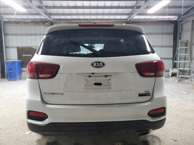 Фото 6 - KIA SORENTO