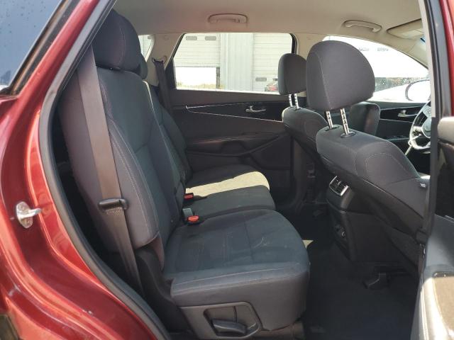 Фото 11 - KIA SORENTO