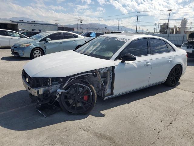 Фото 1 - AUDI A4