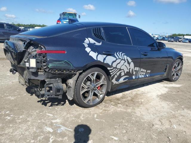 Фото 3 - KIA STINGER