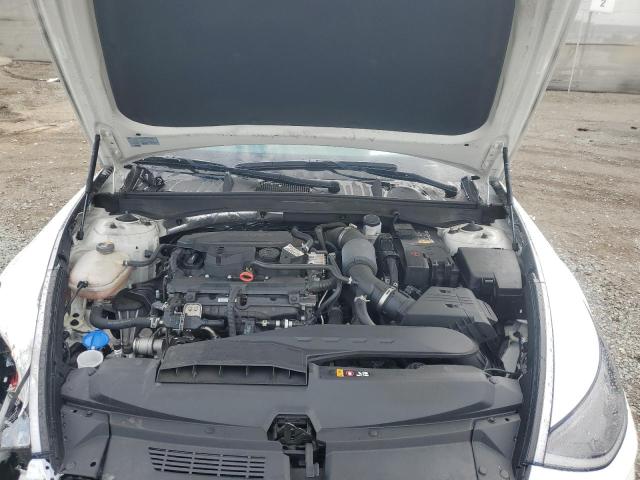 Фото 11 - HYUNDAI SONATA