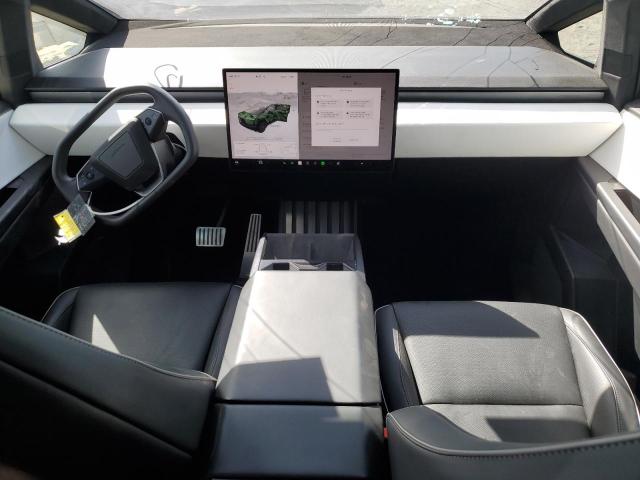 Фото 8 - TESLA CYBERTRUCK