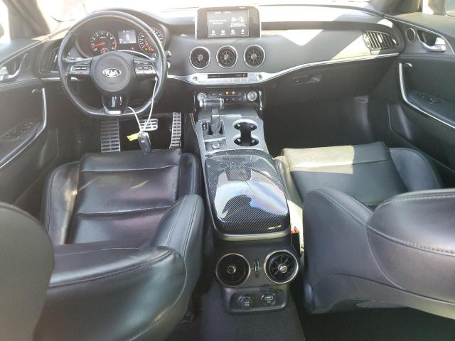 Фото 8 - KIA STINGER