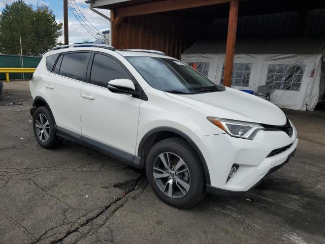 Фото 4 - TOYOTA RAV4