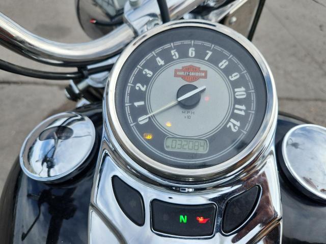 HARLEY-DAVIDSON FL 2017