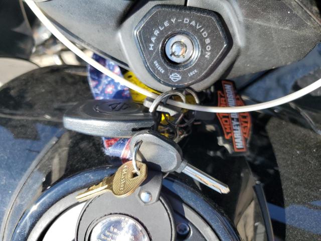 HARLEY-DAVIDSON FL 2025