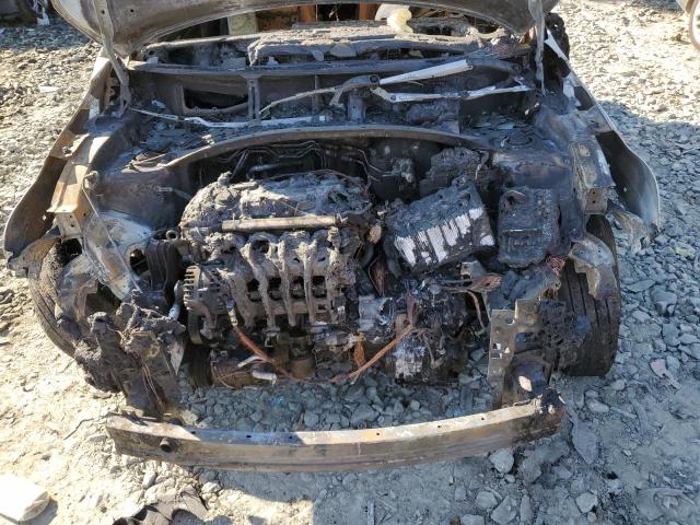 Фото 12 - KIA SELTOS