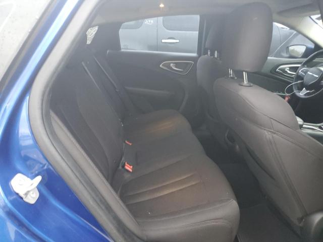 Фото 10 - CHRYSLER 200