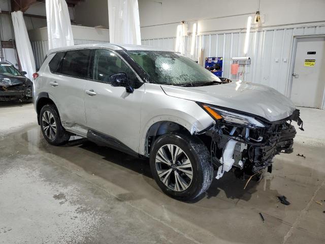 Фото 4 - NISSAN ROGUE