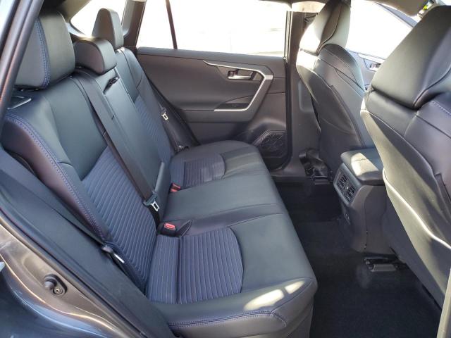 Фото 11 - TOYOTA RAV4