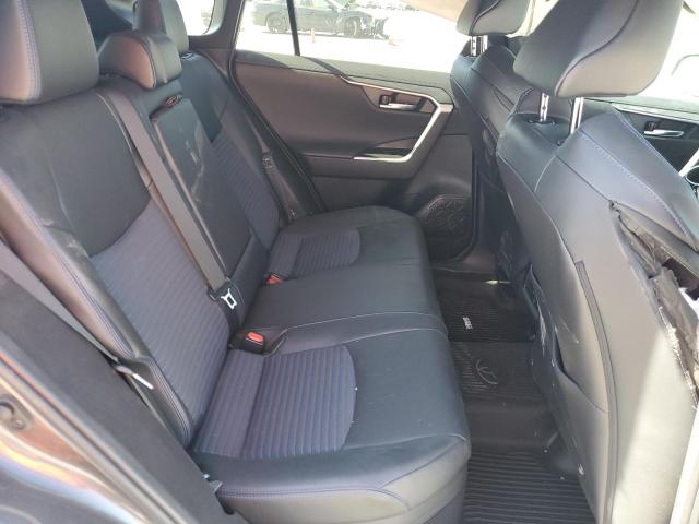 Фото 11 - TOYOTA RAV4