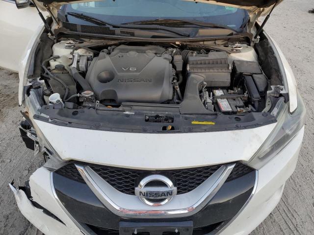 Фото 11 - NISSAN MAXIMA