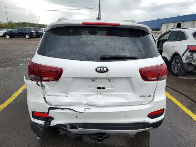 Фото 6 - KIA SORENTO