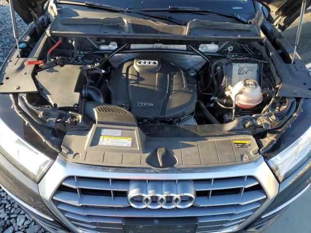 Фото 12 - AUDI Q5