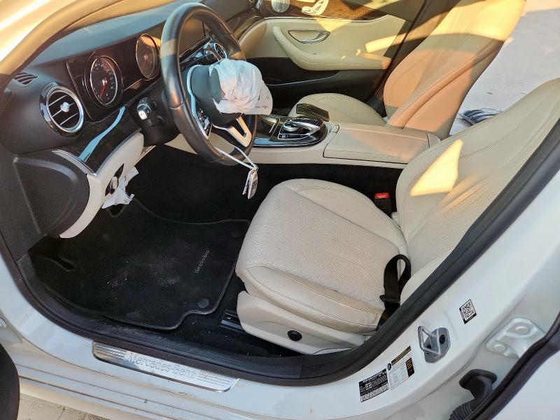 Фото 7 - MERCEDES-BENZ E-CLASS