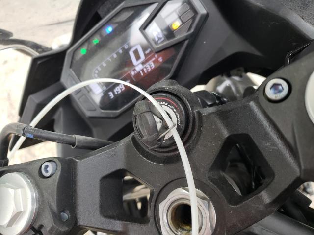 KAWASAKI NINJA 500 2025