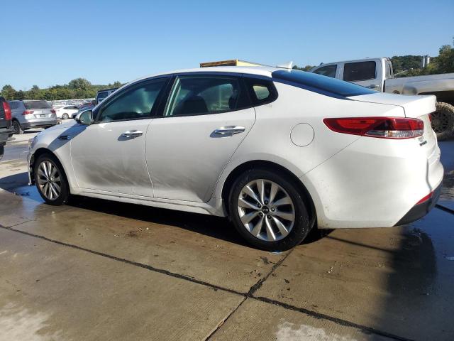 Фото 2 - KIA OPTIMA