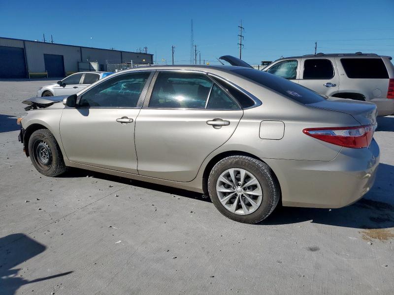 Фото 2 - TOYOTA CAMRY