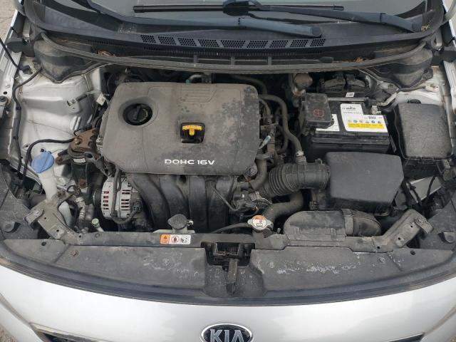 Фото 11 - KIA FORTE