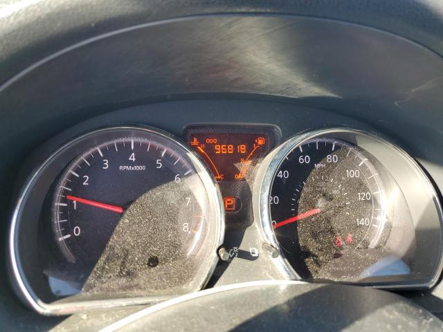 Фото 9 - NISSAN VERSA