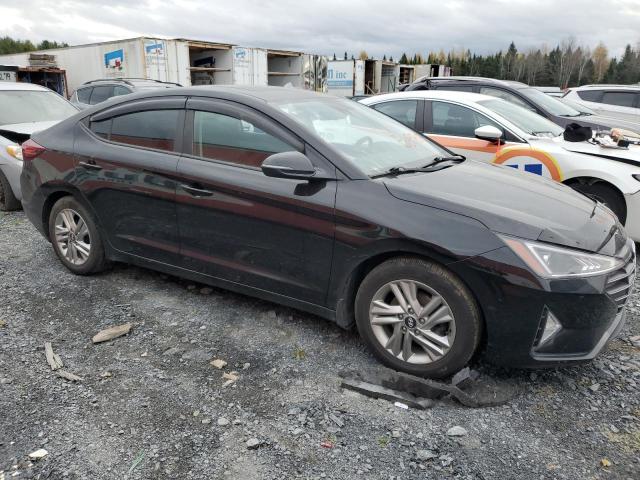 Фото 4 - HYUNDAI ELANTRA