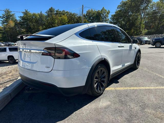 Фото 3 - TESLA MODEL X