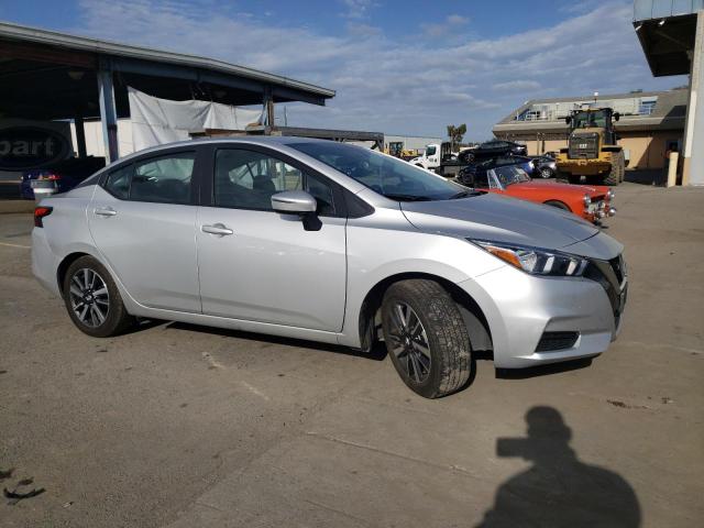 Фото 4 - NISSAN VERSA