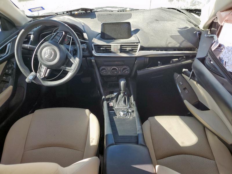 Фото 8 - MAZDA 3