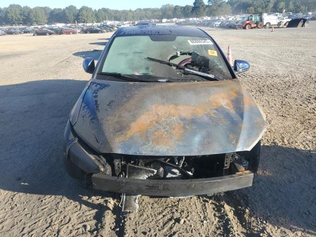 Фото 5 - HYUNDAI ELANTRA