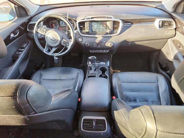 Фото 8 - KIA SORENTO