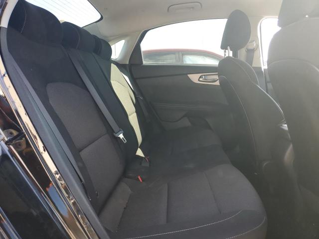 Фото 10 - KIA FORTE