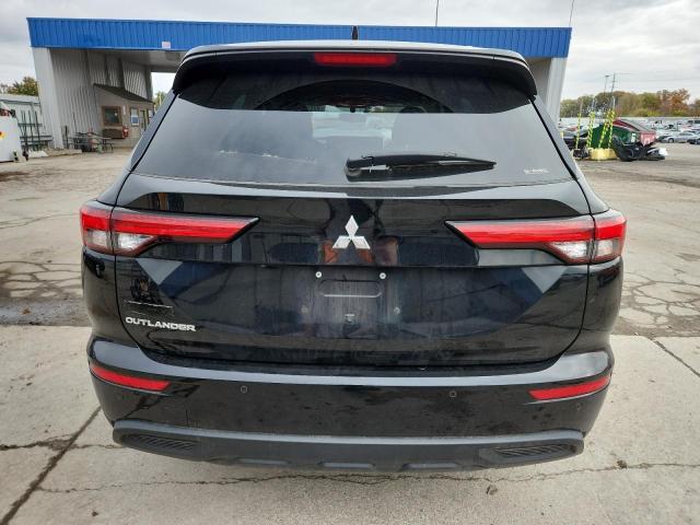 Фото 6 - MITSUBISHI OUTLANDER